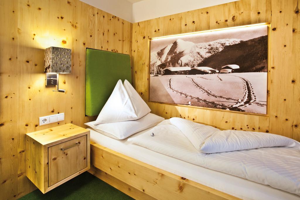 Landhotel Alpenhof Filzmoos Værelse billede