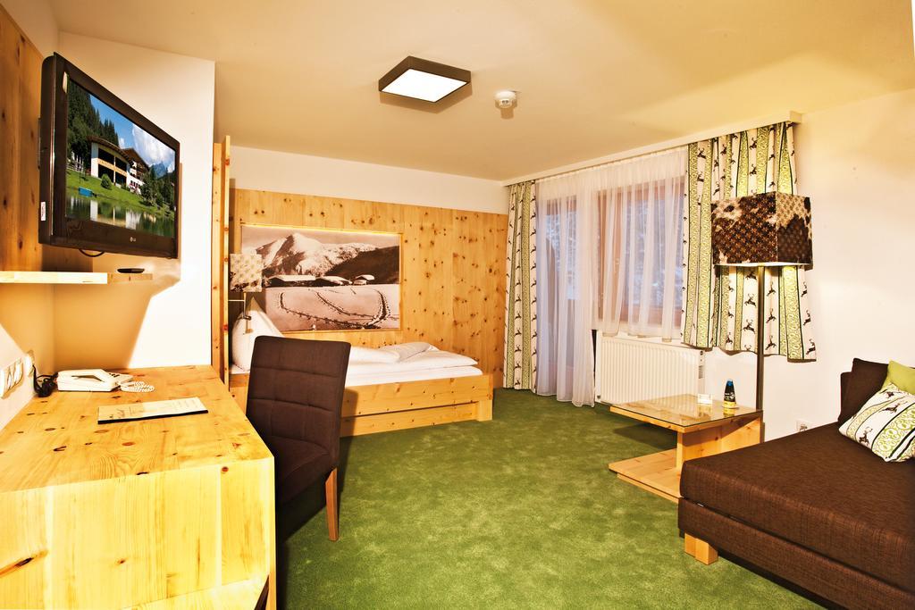 Landhotel Alpenhof Filzmoos Værelse billede